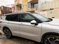 ميتسوبيشي اوتلاندر